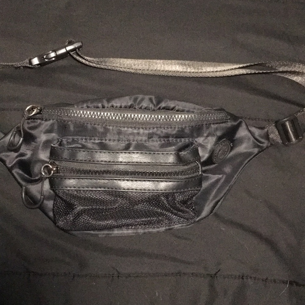 Fanny pack